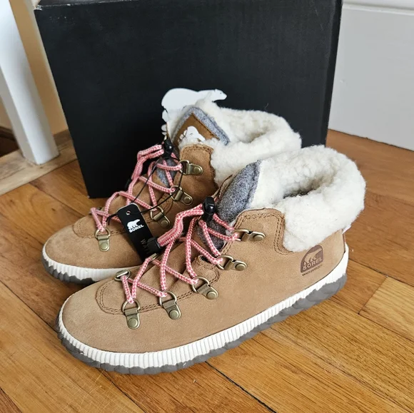 SOREL Kids Out N About™ Conquest Boots